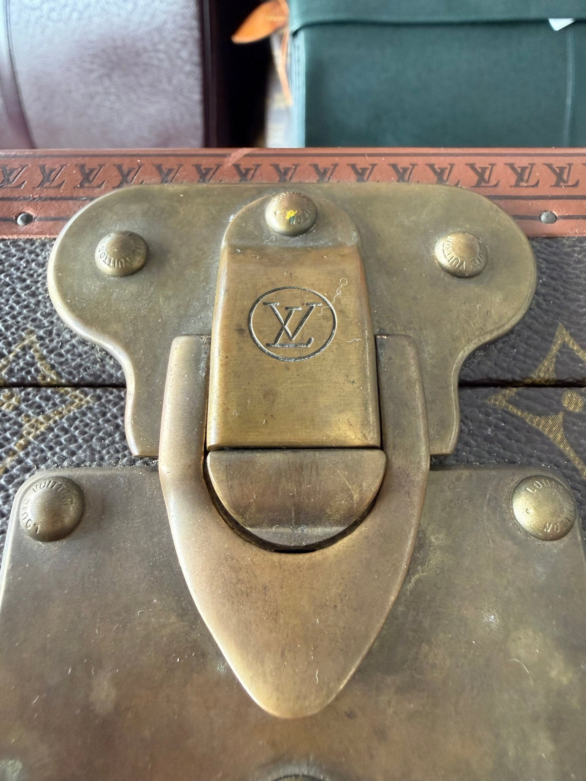 Louis Vuitton Bisten 75 Monogram