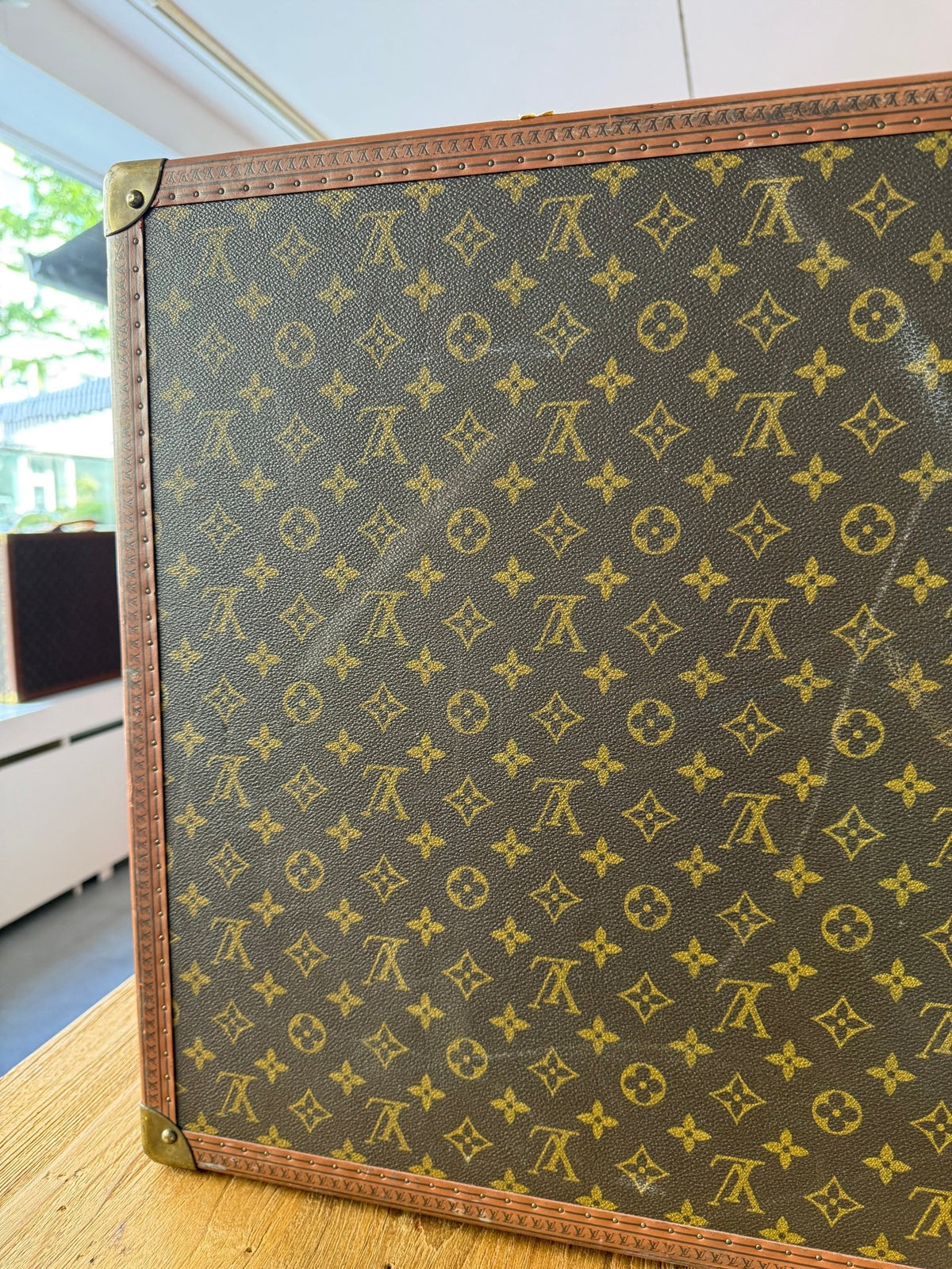 Louis Vuitton Bisten 75 Monogram
