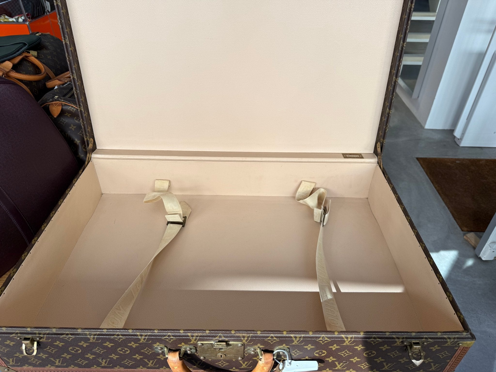 Louis Vuitton Bisten 80 Monogram