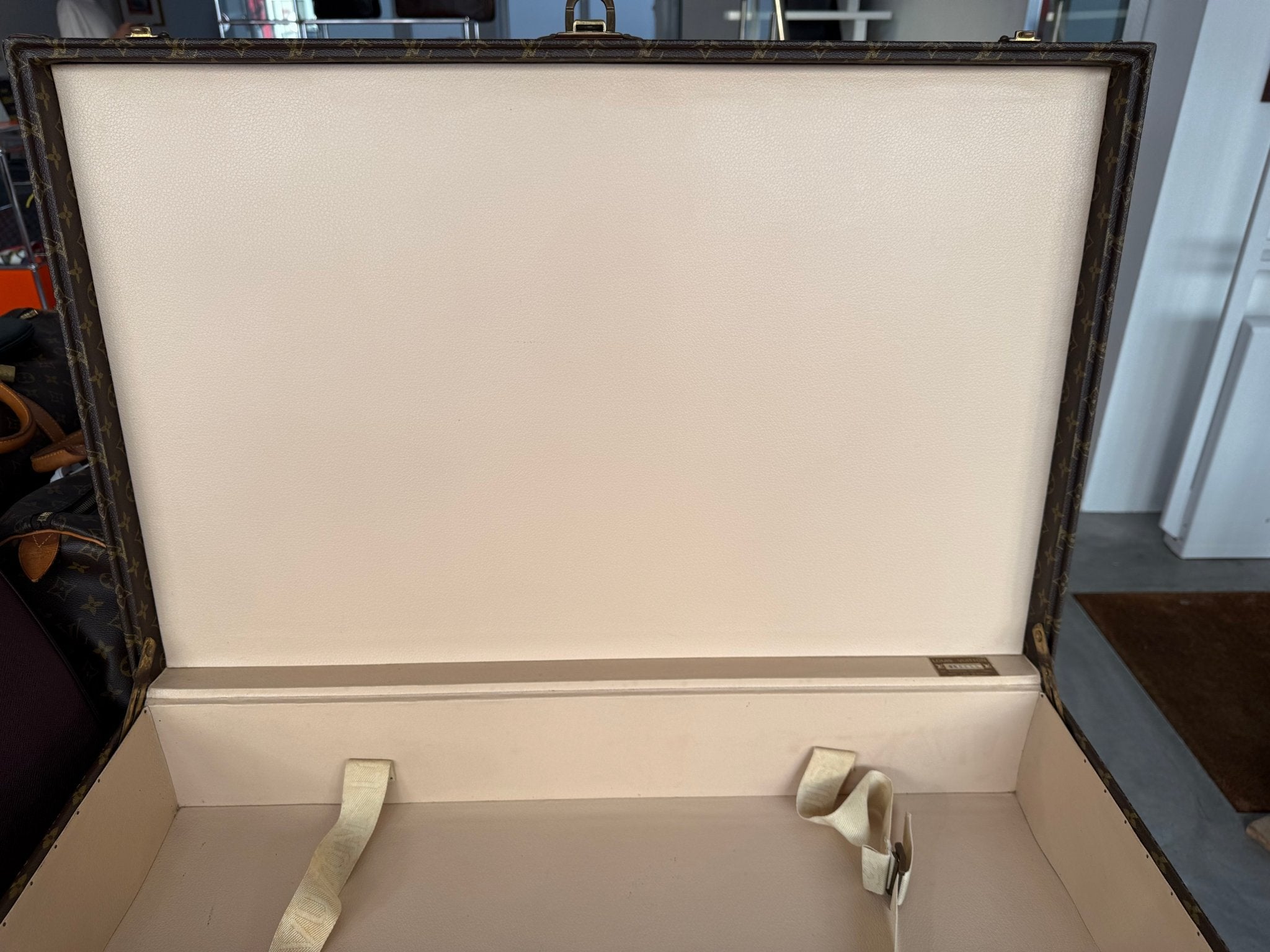 Louis Vuitton Bisten 80 Monogram