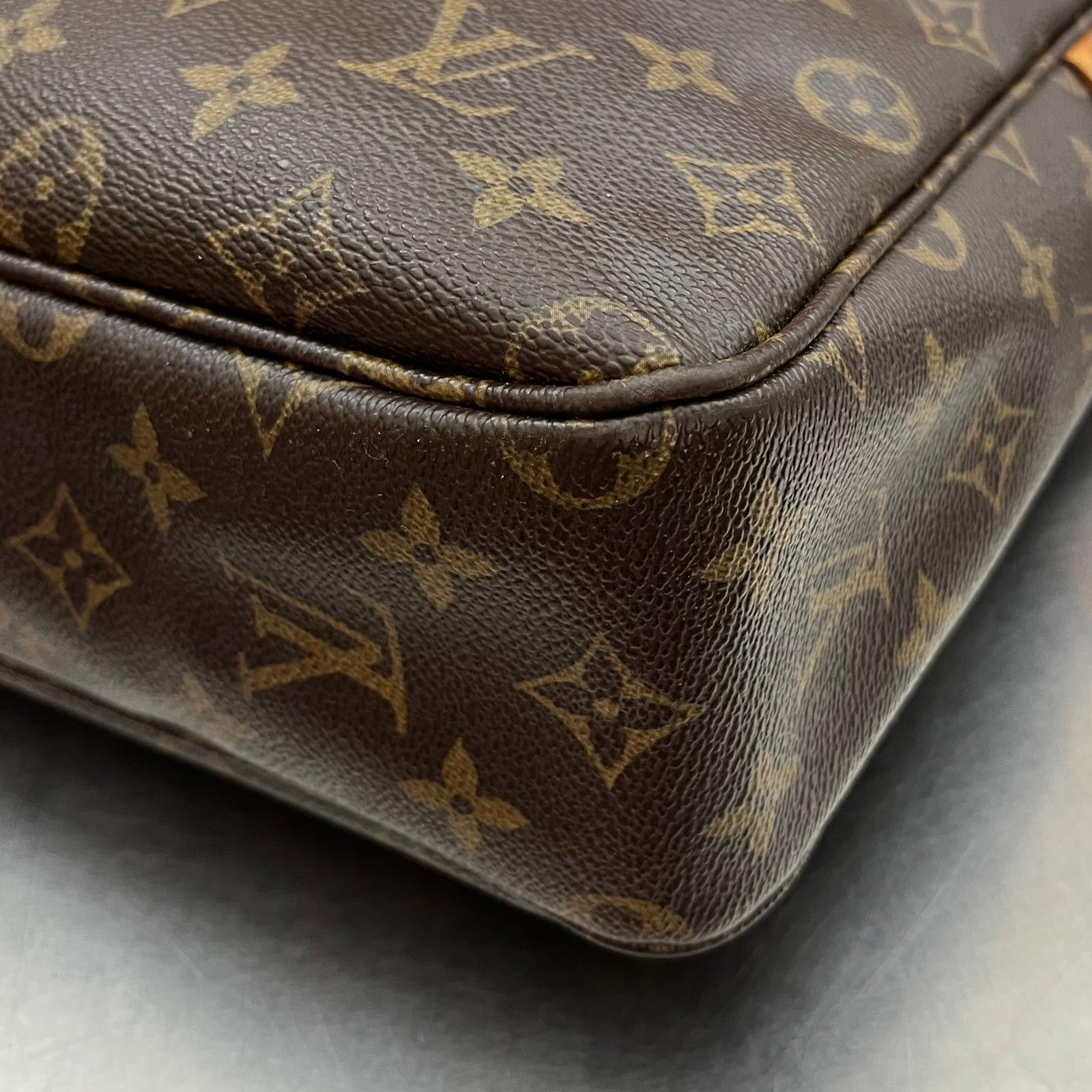 Louis Vuitton Bosphore Monogram