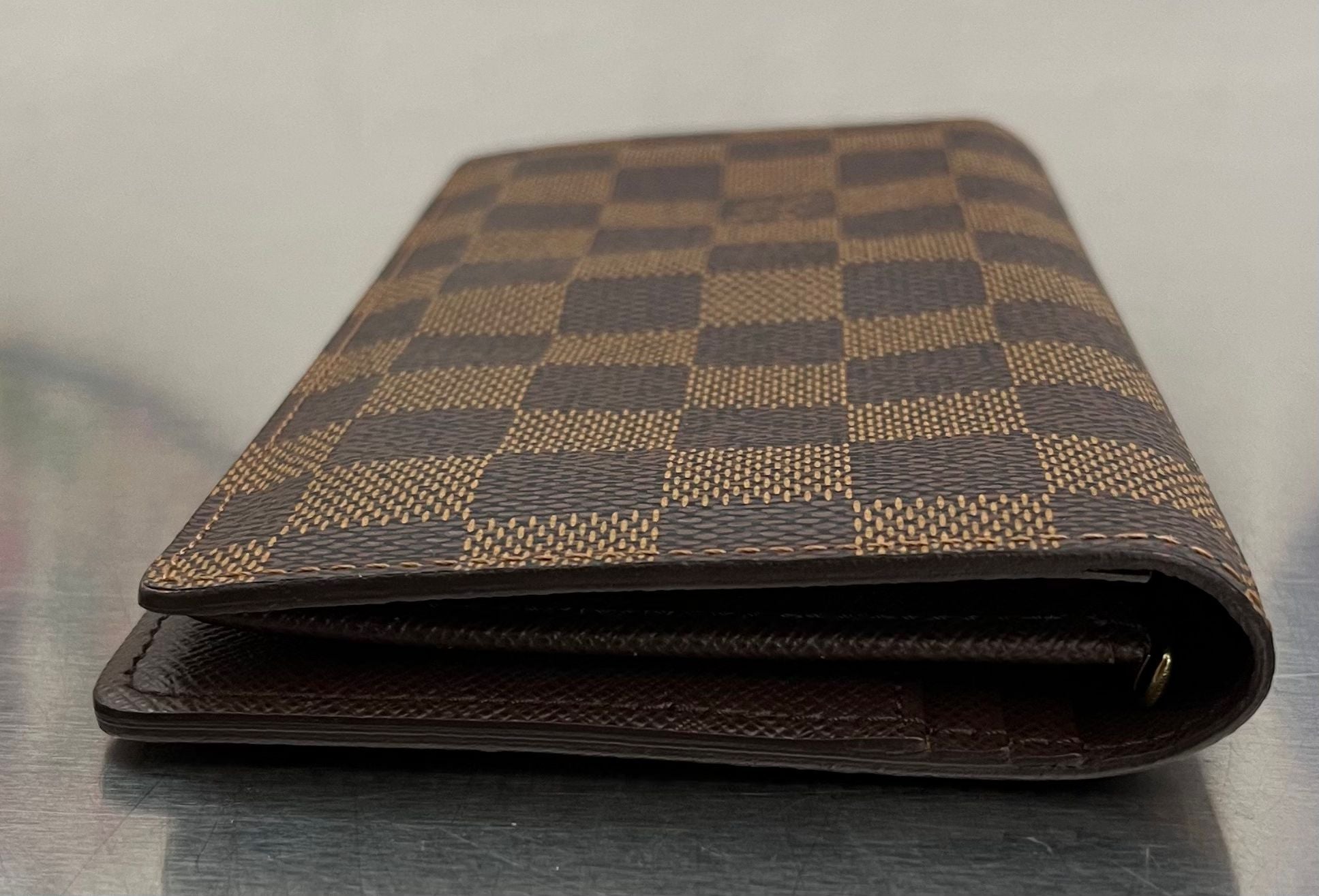 Louis Vuitton Brazza Damier