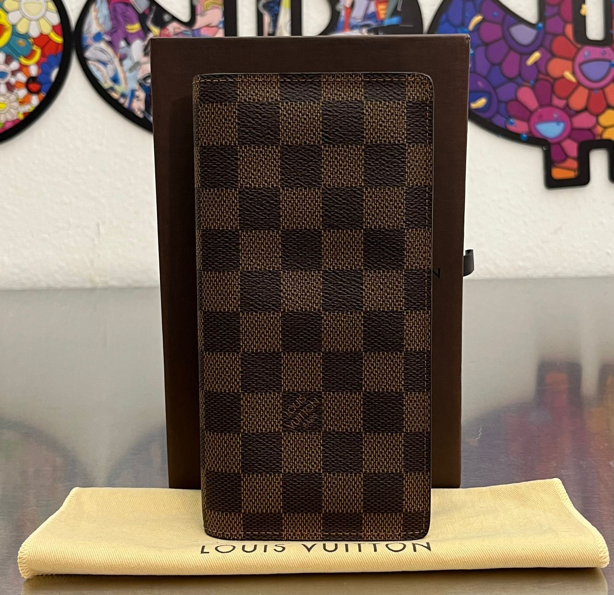 Louis Vuitton Brazza Damier