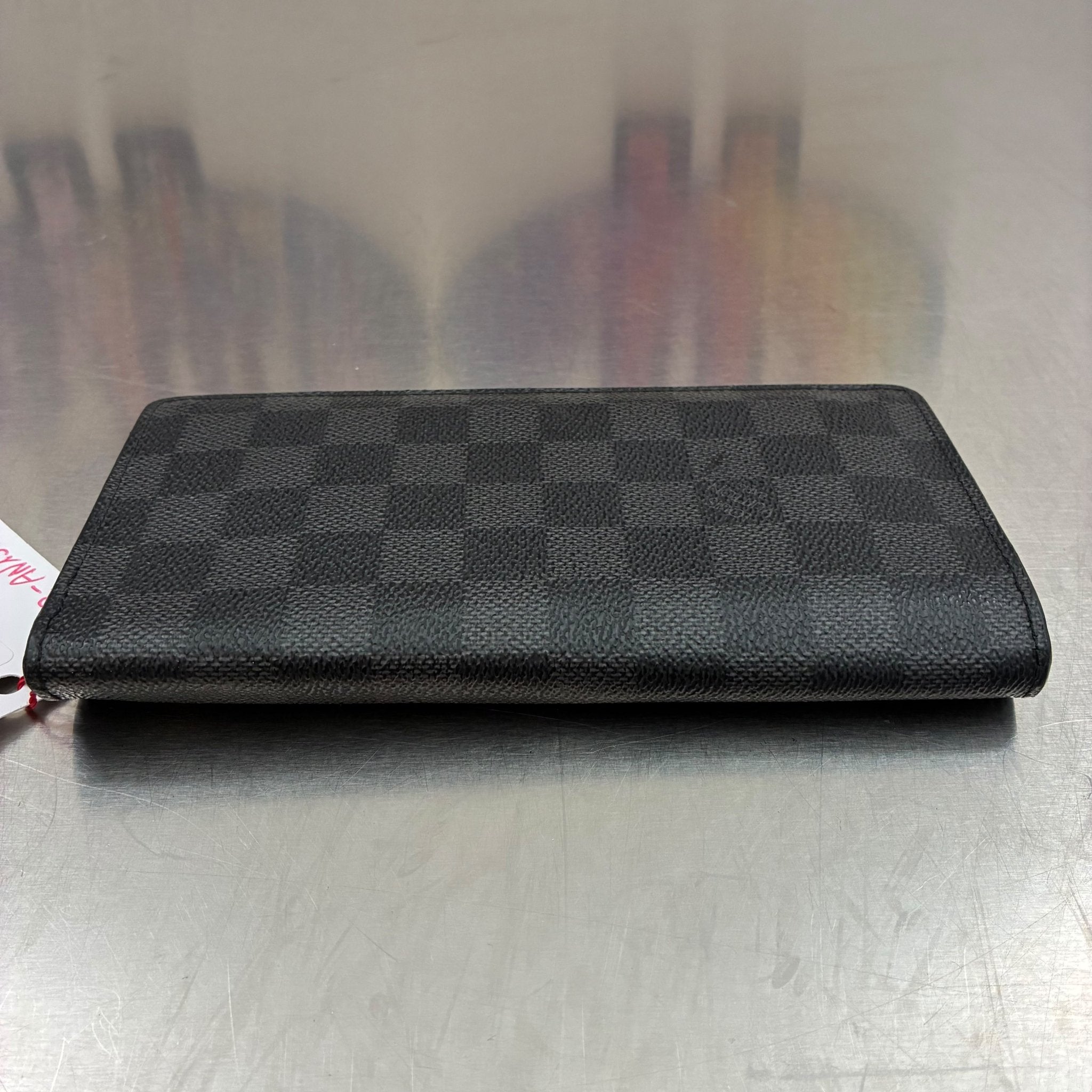 Louis Vuitton Brazza Damier Graphit mit Münzfach (Personalisiert mit T.O)