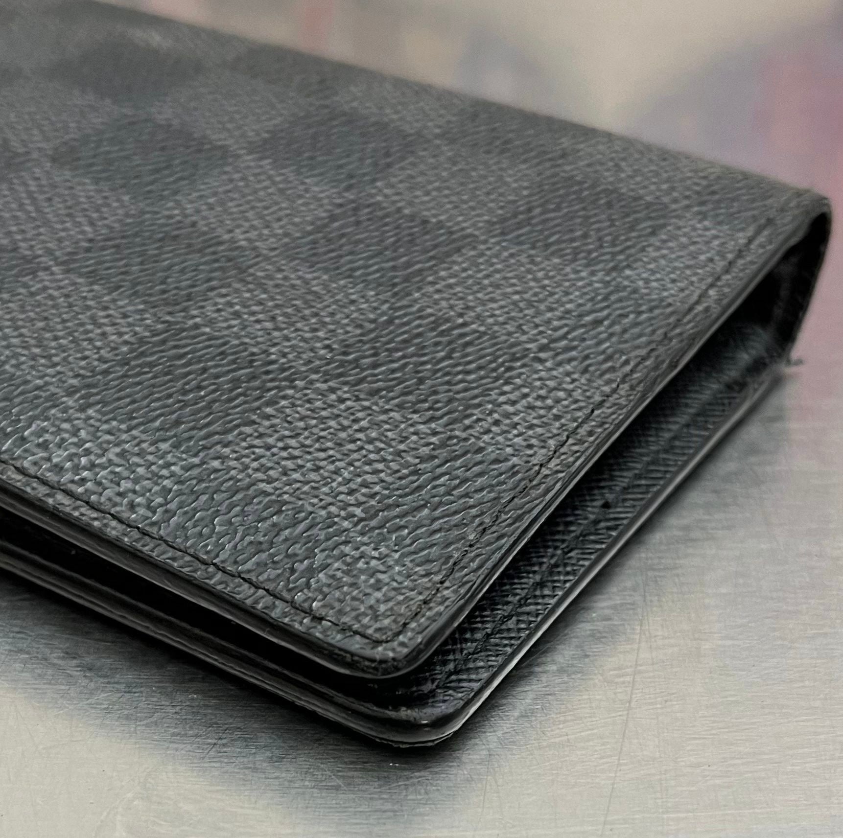 Louis Vuitton Brazza Damier Graphite