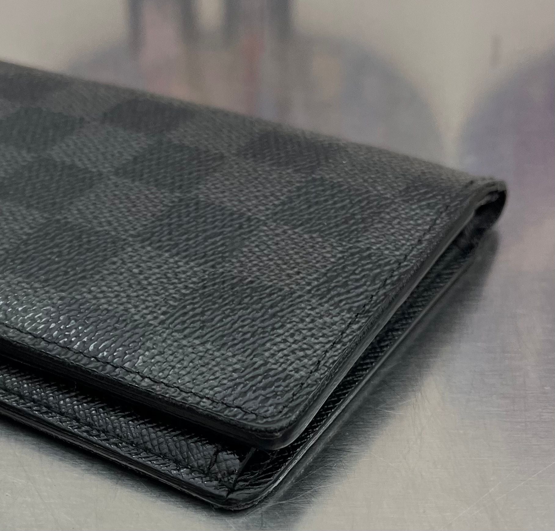 Louis Vuitton Brazza Damier Graphite