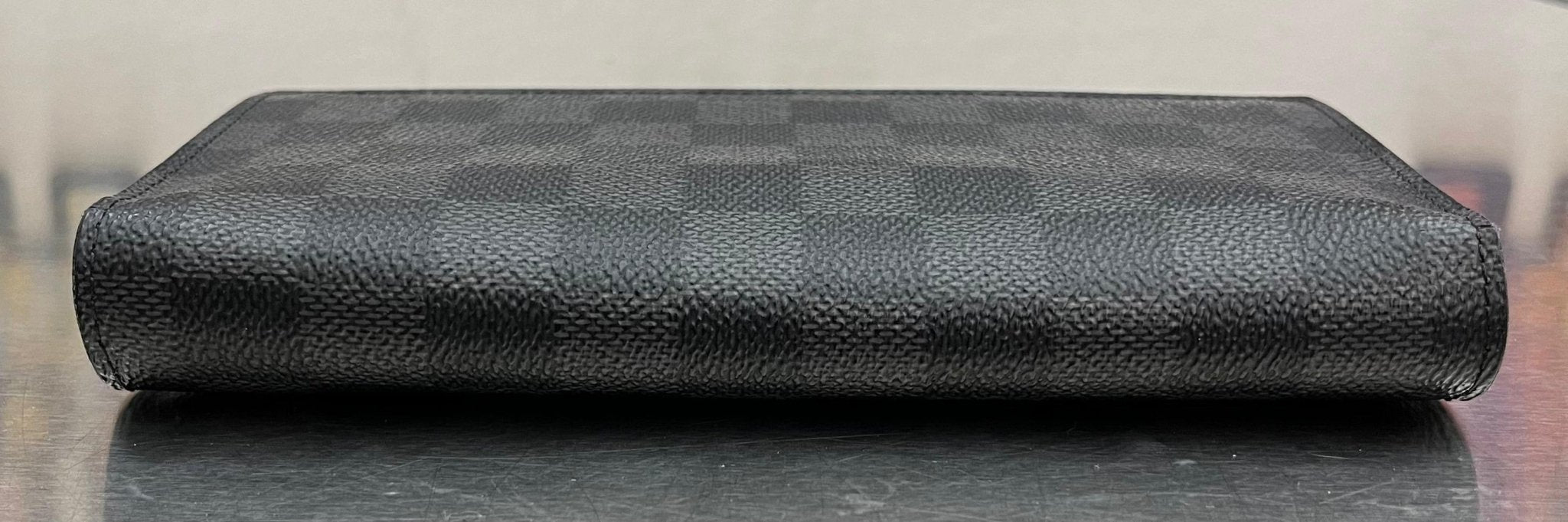 Louis Vuitton Brazza Damier Graphite