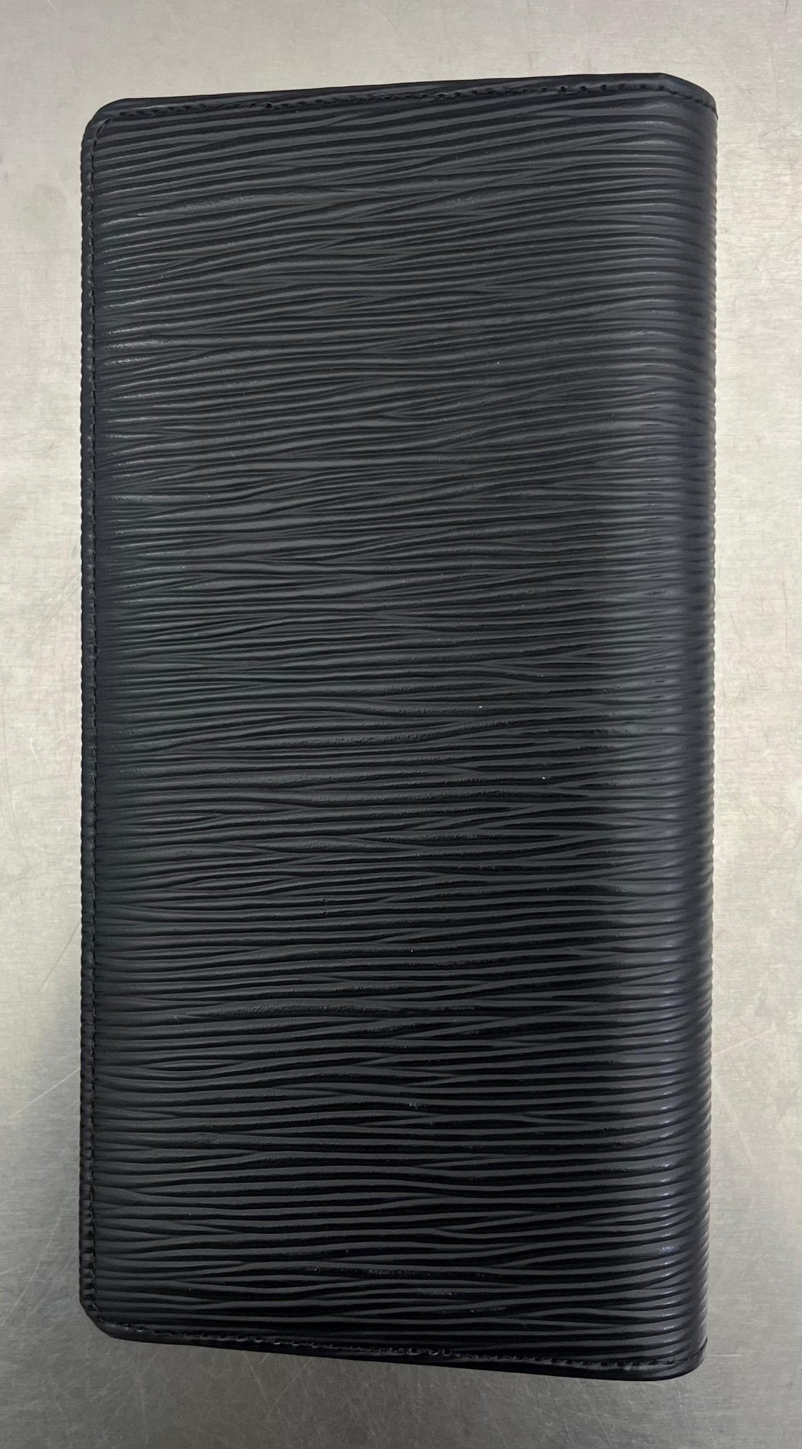 Louis Vuitton Brazza Epi