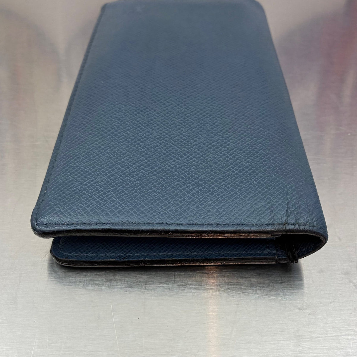 Louis Vuitton Brazza mit Münzfach Taiga