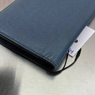 Louis Vuitton Brazza mit Münzfach Taiga