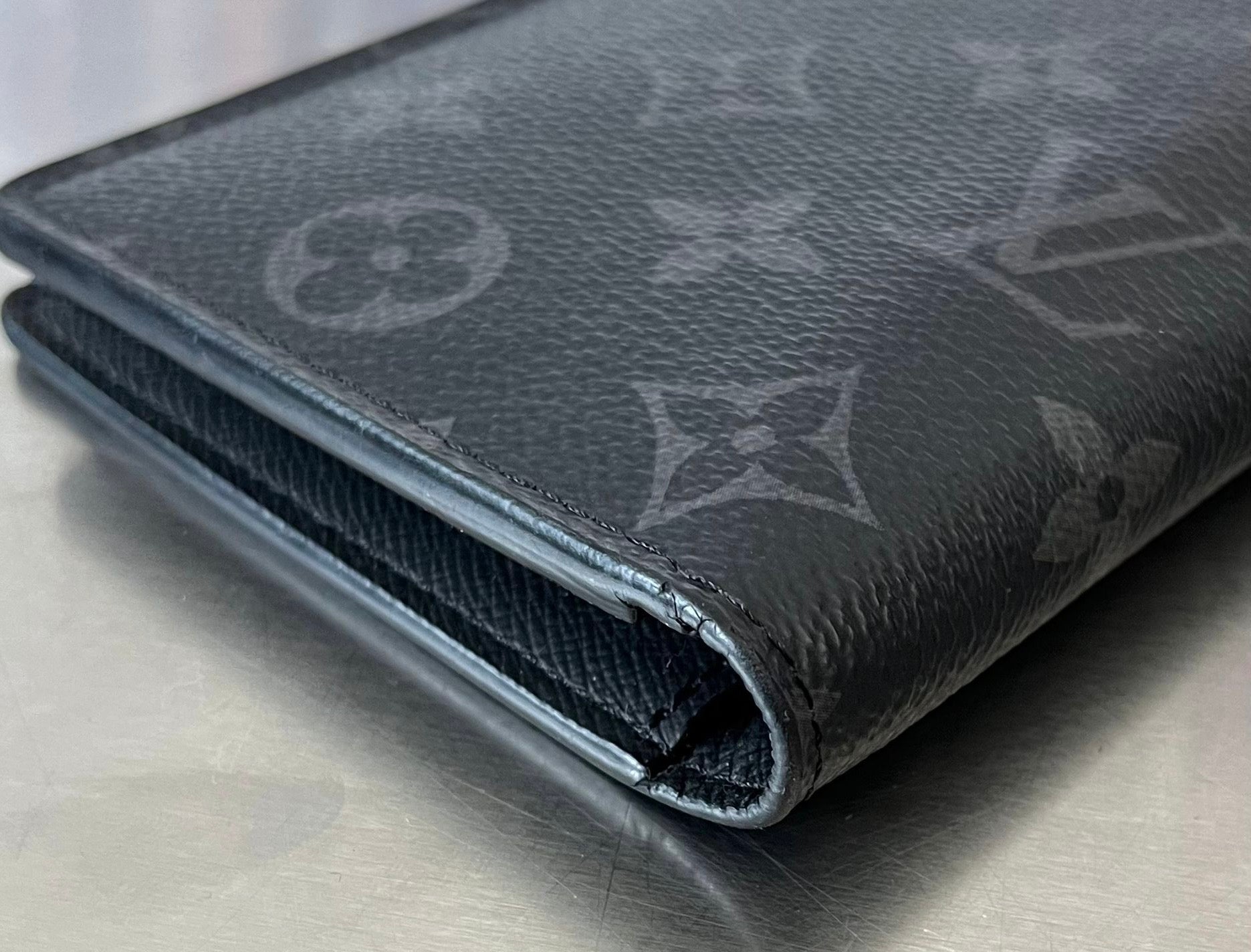 Louis Vuitton Brazza Monogram Eclipse
