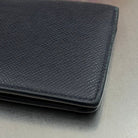 Louis Vuitton Brazza Taiga