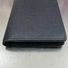 Louis Vuitton Brazza Taiga
