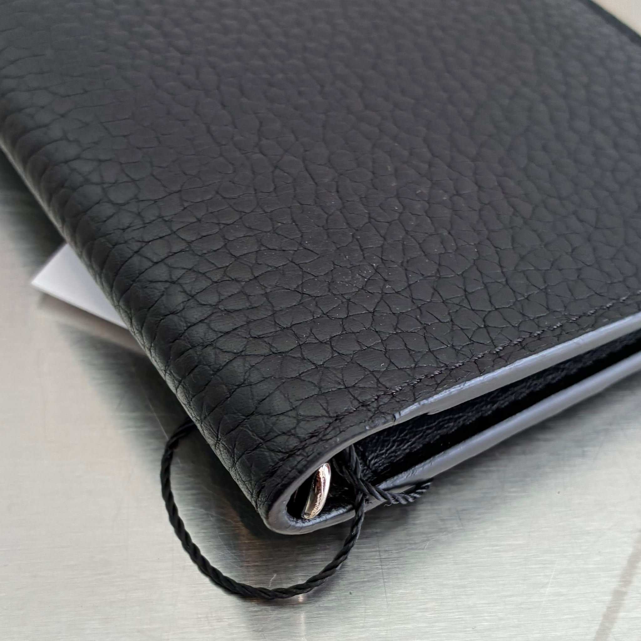 Louis Vuitton Brazza Taurillon mit Münzfach