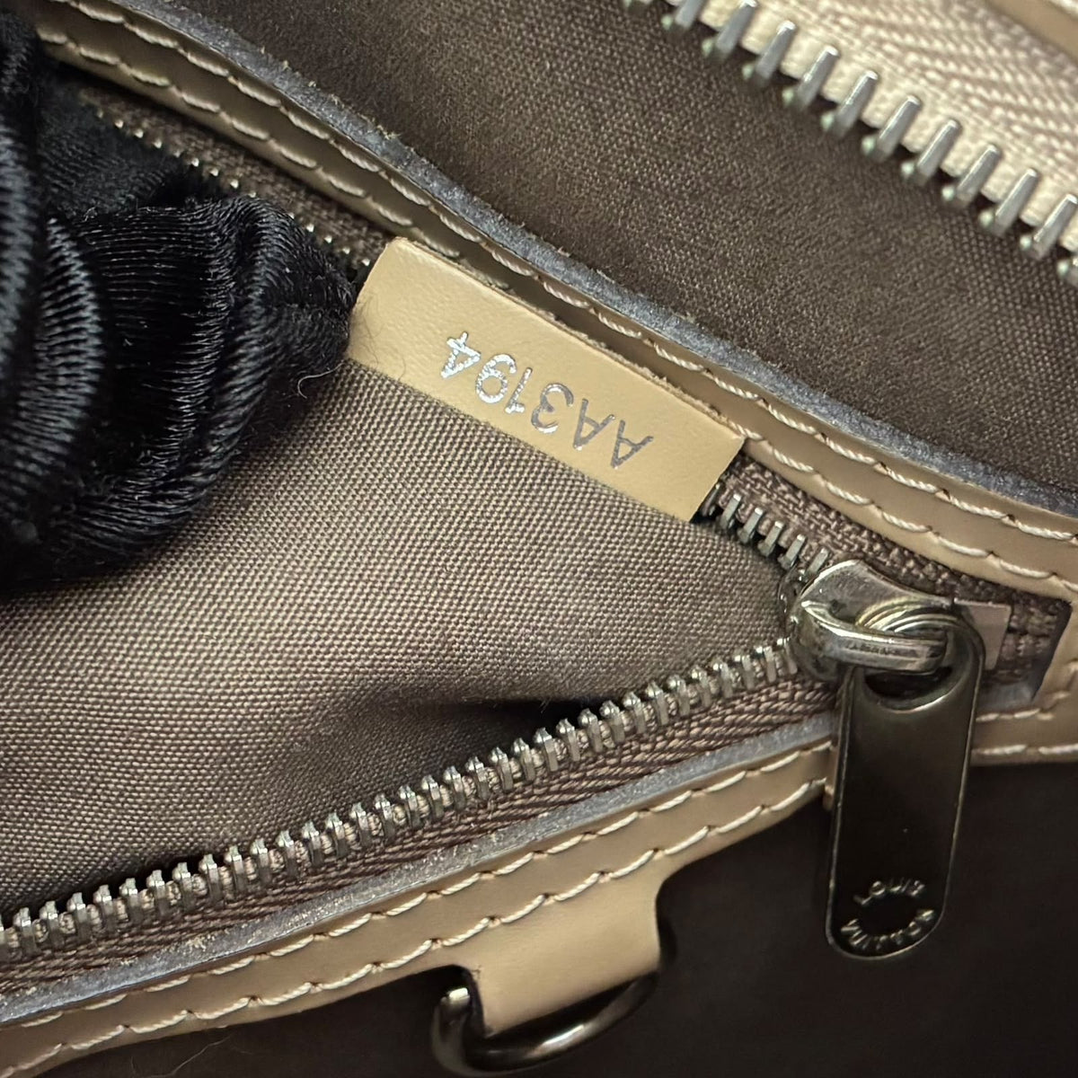 Louis Vuitton Brea Epi
