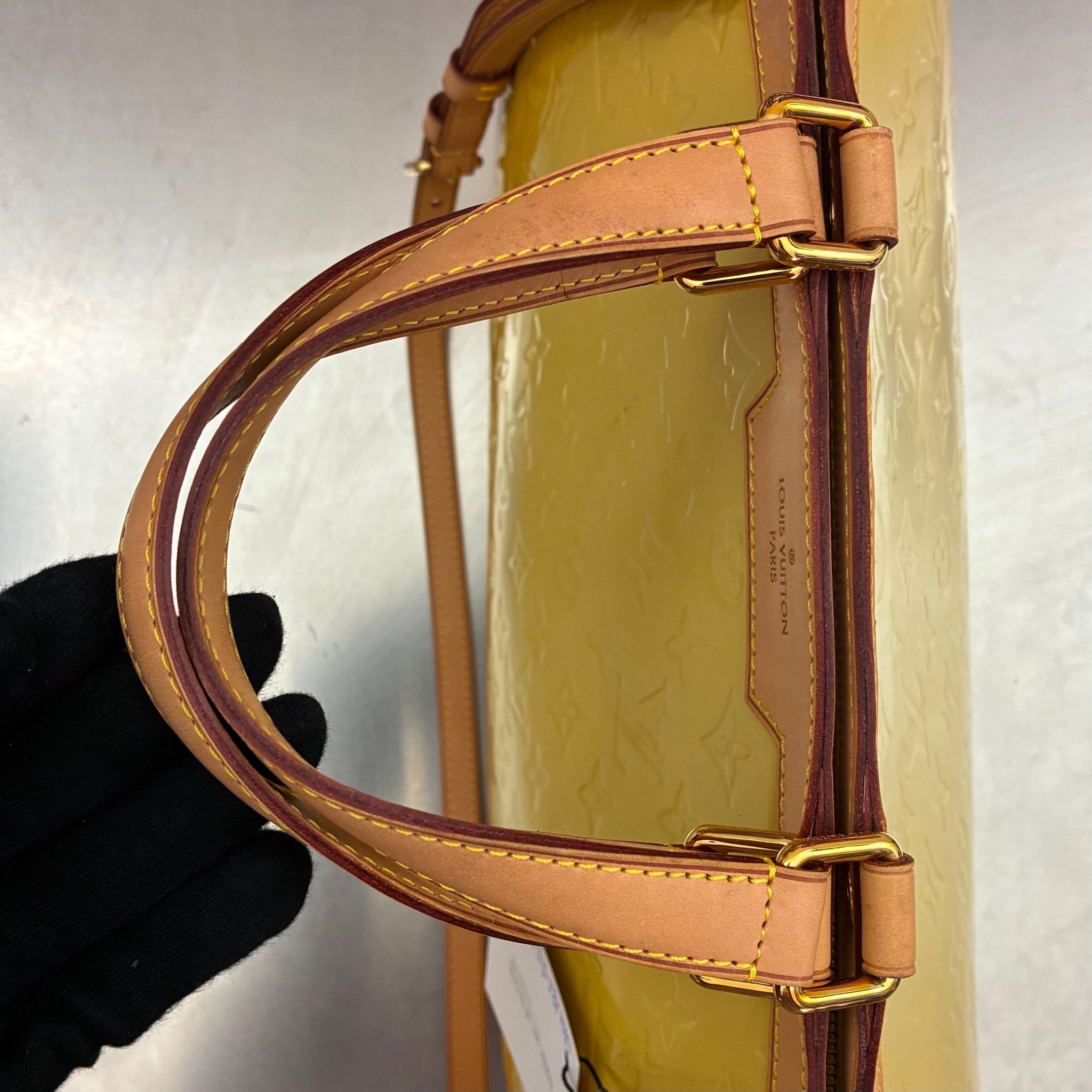Louis Vuitton Brea GM Vernis