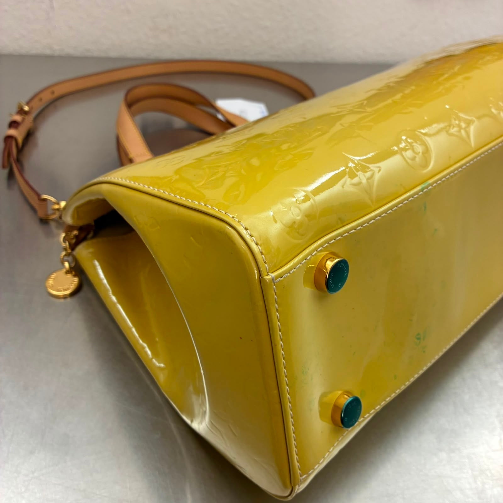 Louis Vuitton Brea GM Vernis