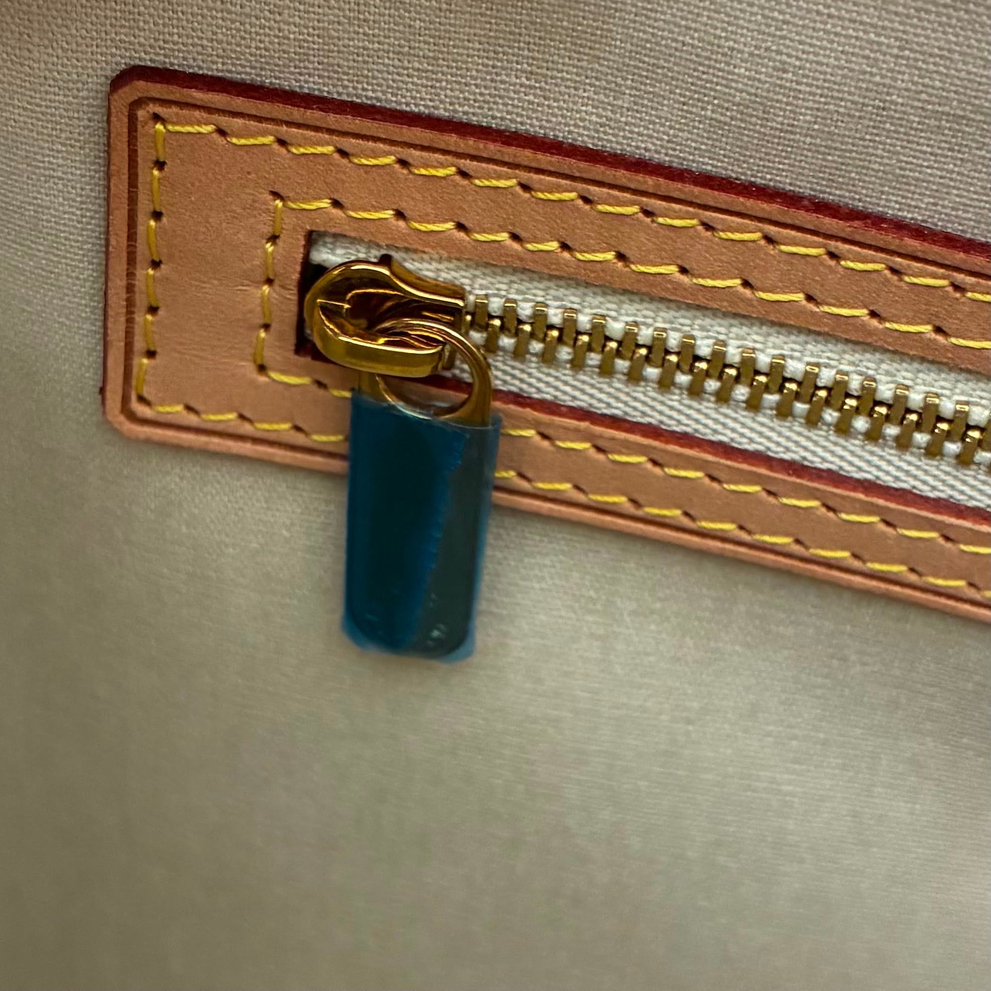 Louis Vuitton Brea GM Vernis