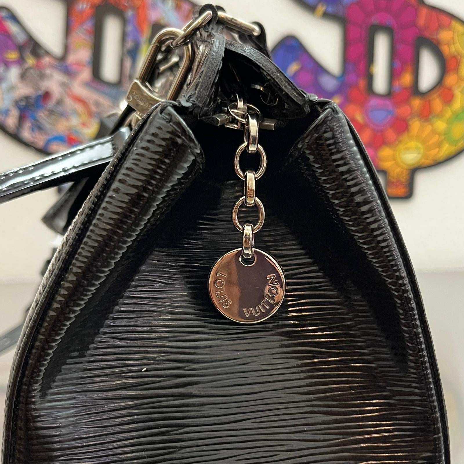 Louis Vuitton Brea MM Epi Electric