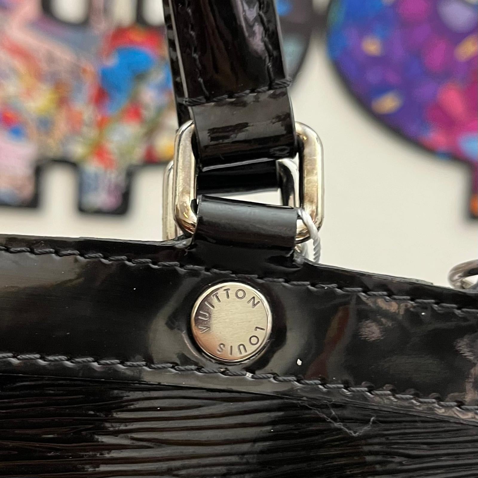 Louis Vuitton Brea MM Epi Electric