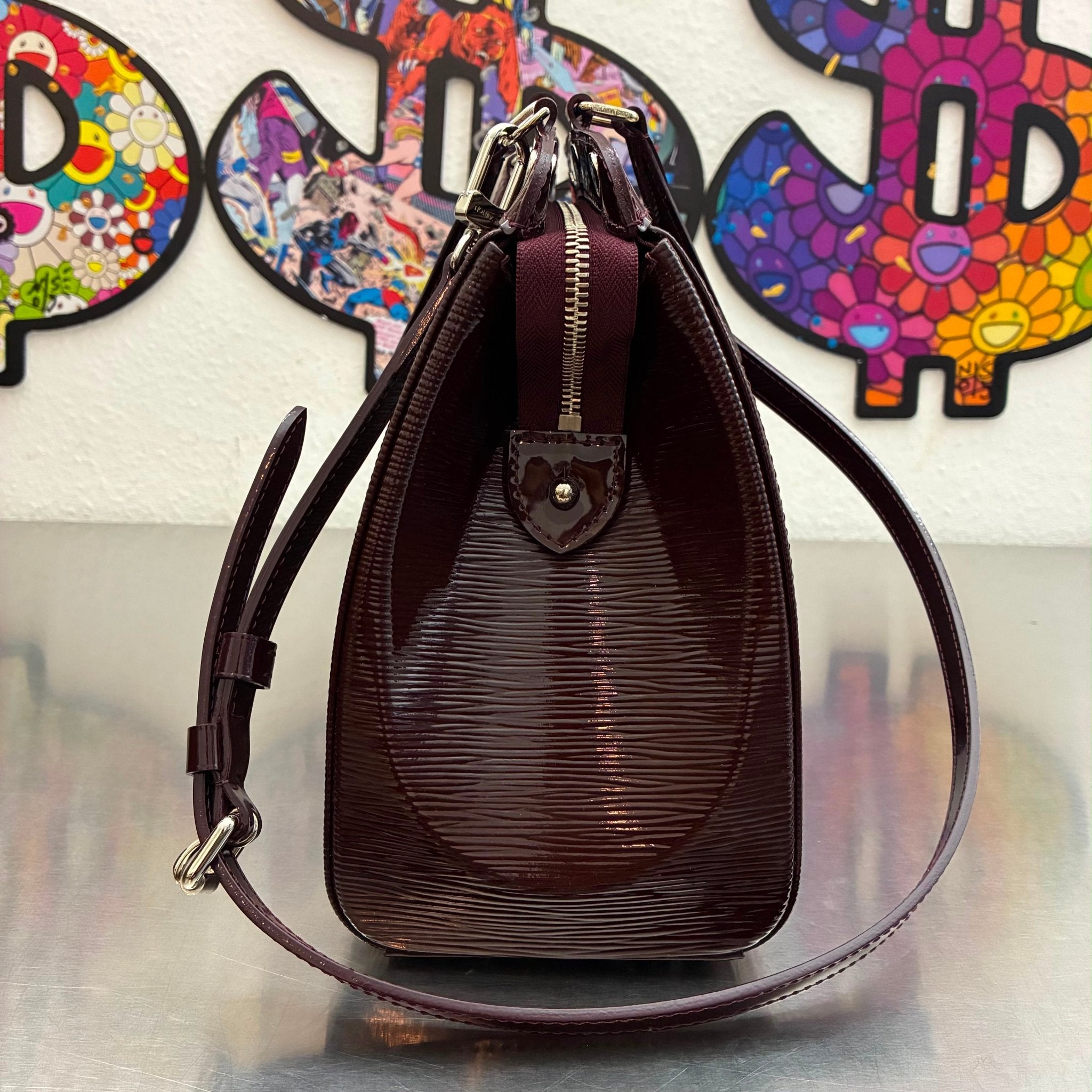 Louis Vuitton Brea MM Epi Electric
