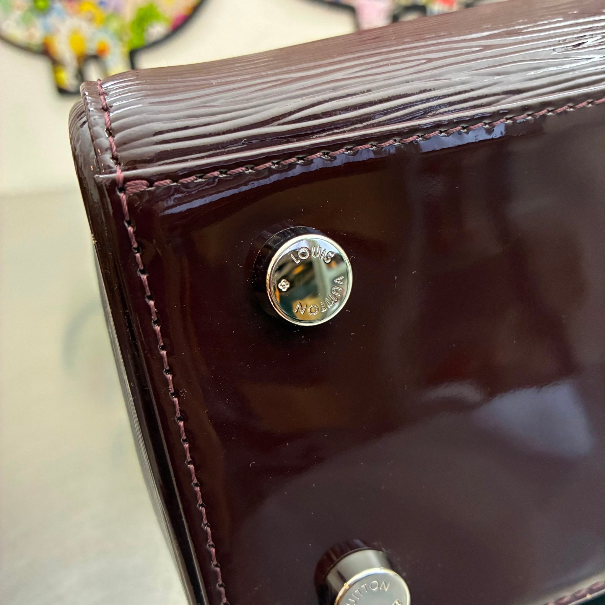 Louis Vuitton Brea MM Epi Electric