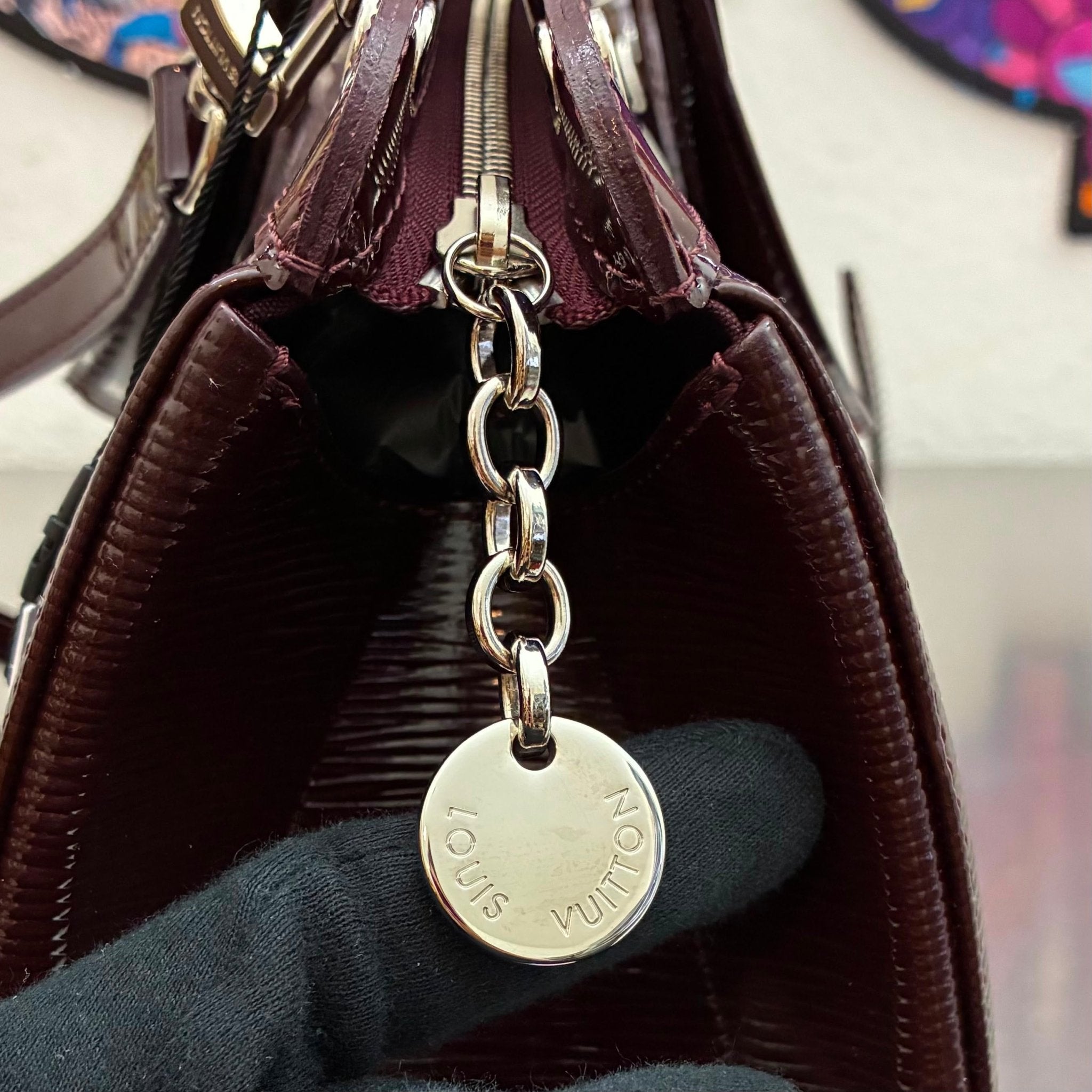 Louis Vuitton Brea MM Epi Electric