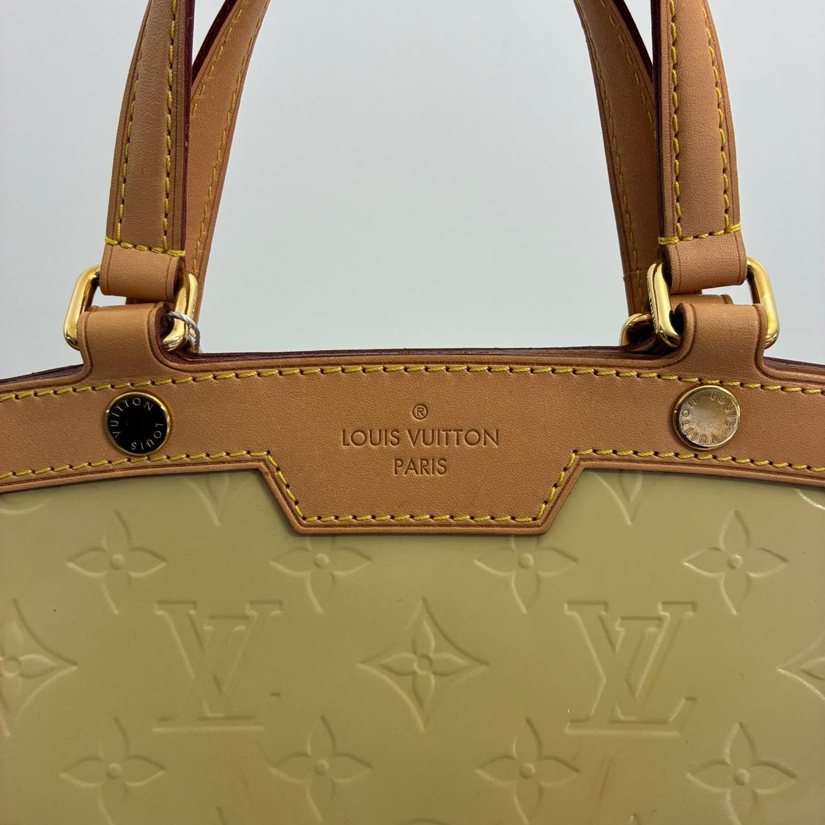 Louis Vuitton Brea MM Vernis