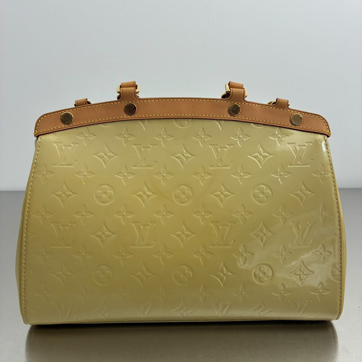 Louis Vuitton Brea MM Vernis