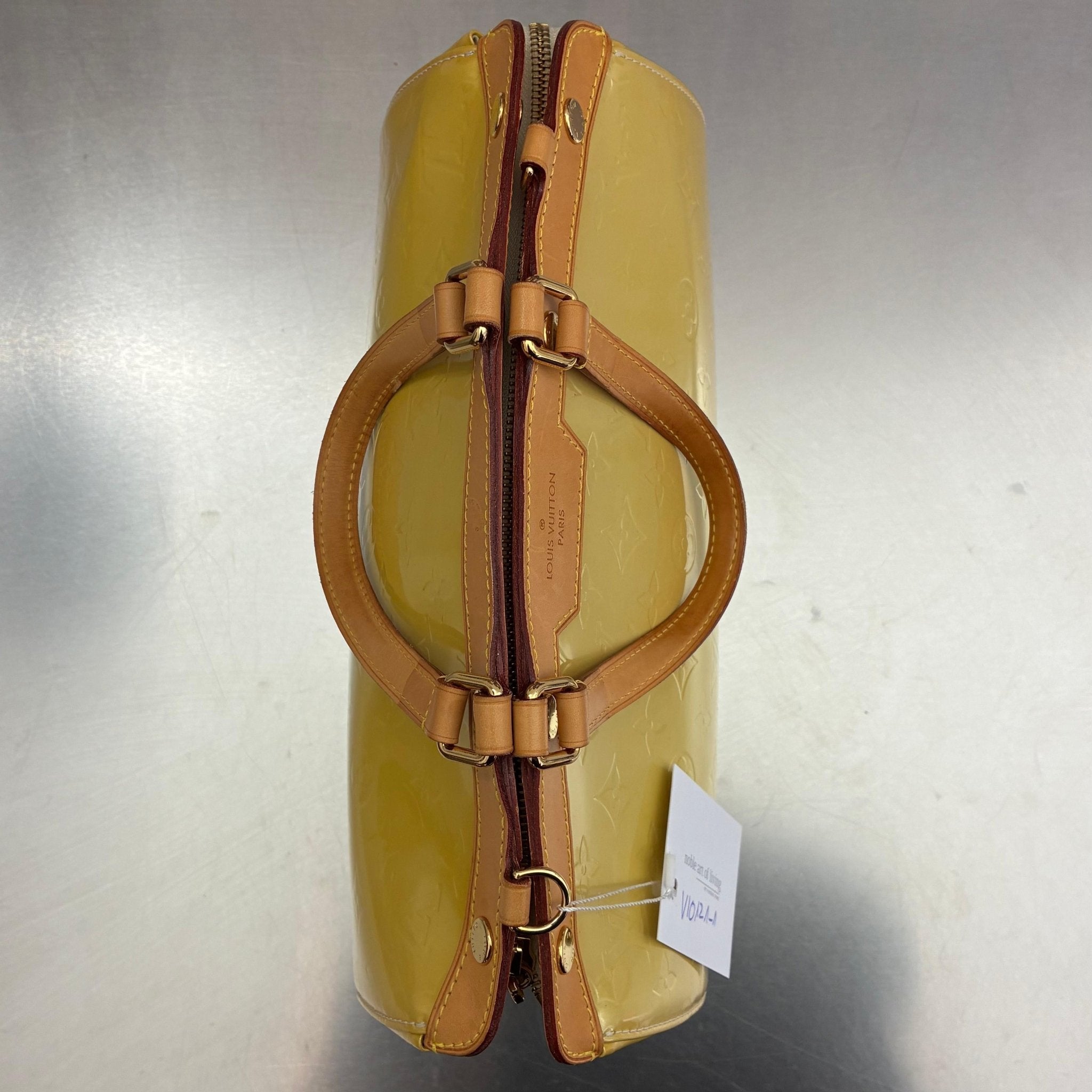 Louis Vuitton Brea MM Vernis