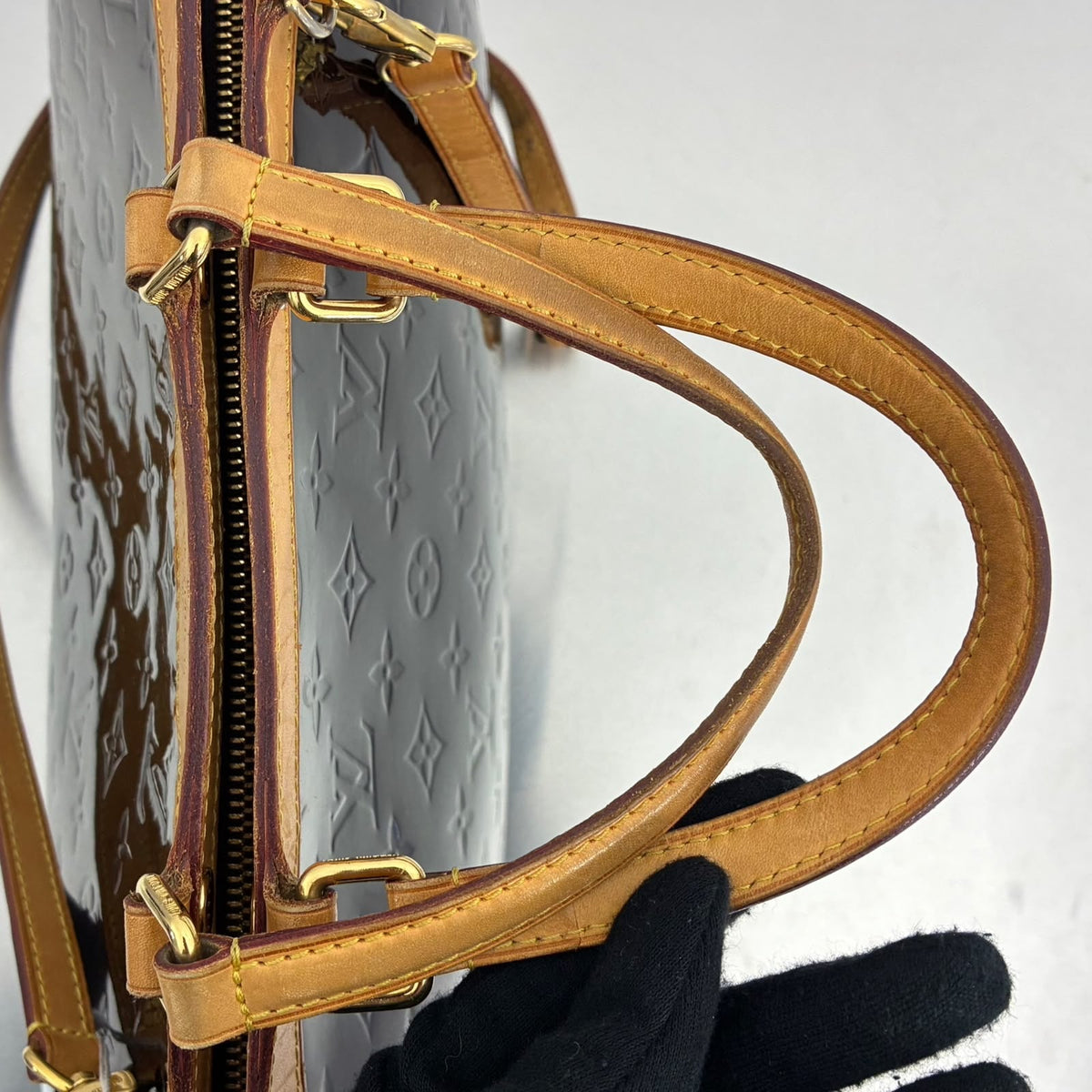 Louis Vuitton Brea MM Vernis
