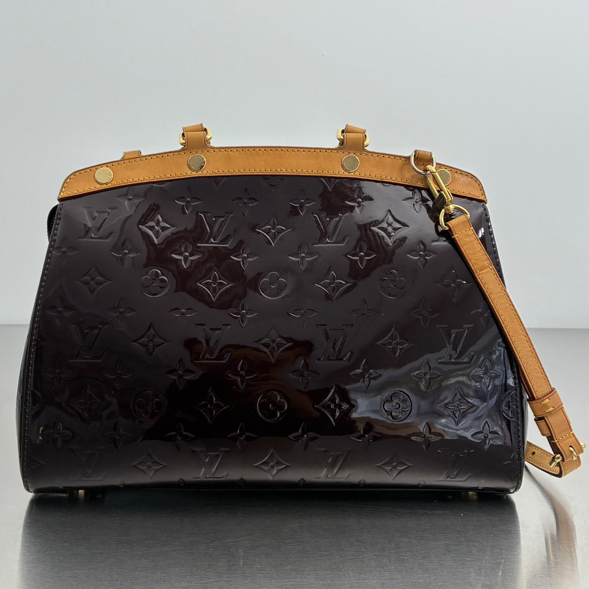 Louis Vuitton Brea MM Vernis