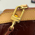 Louis Vuitton Brea MM Vernis