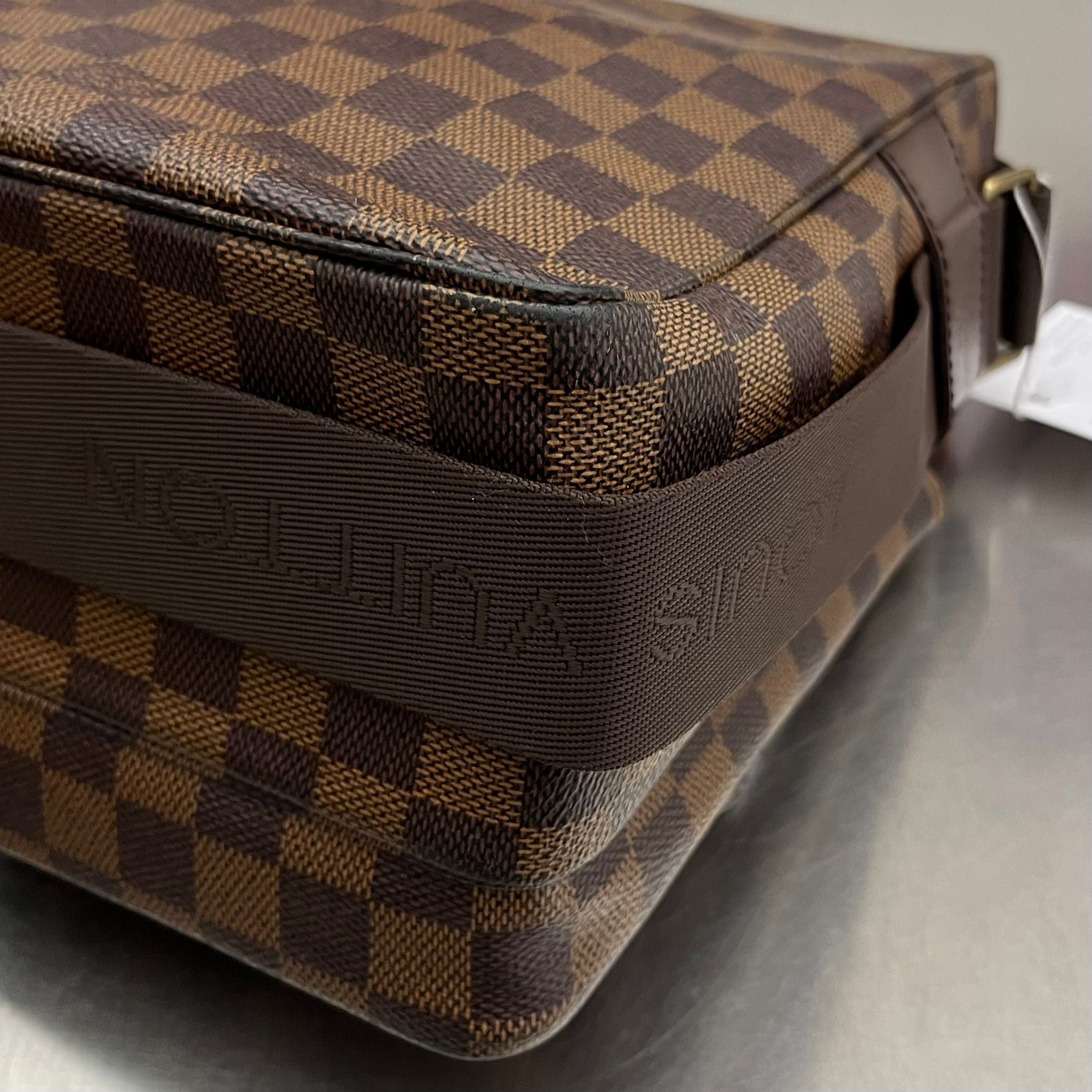 Louis Vuitton Broadway Damier