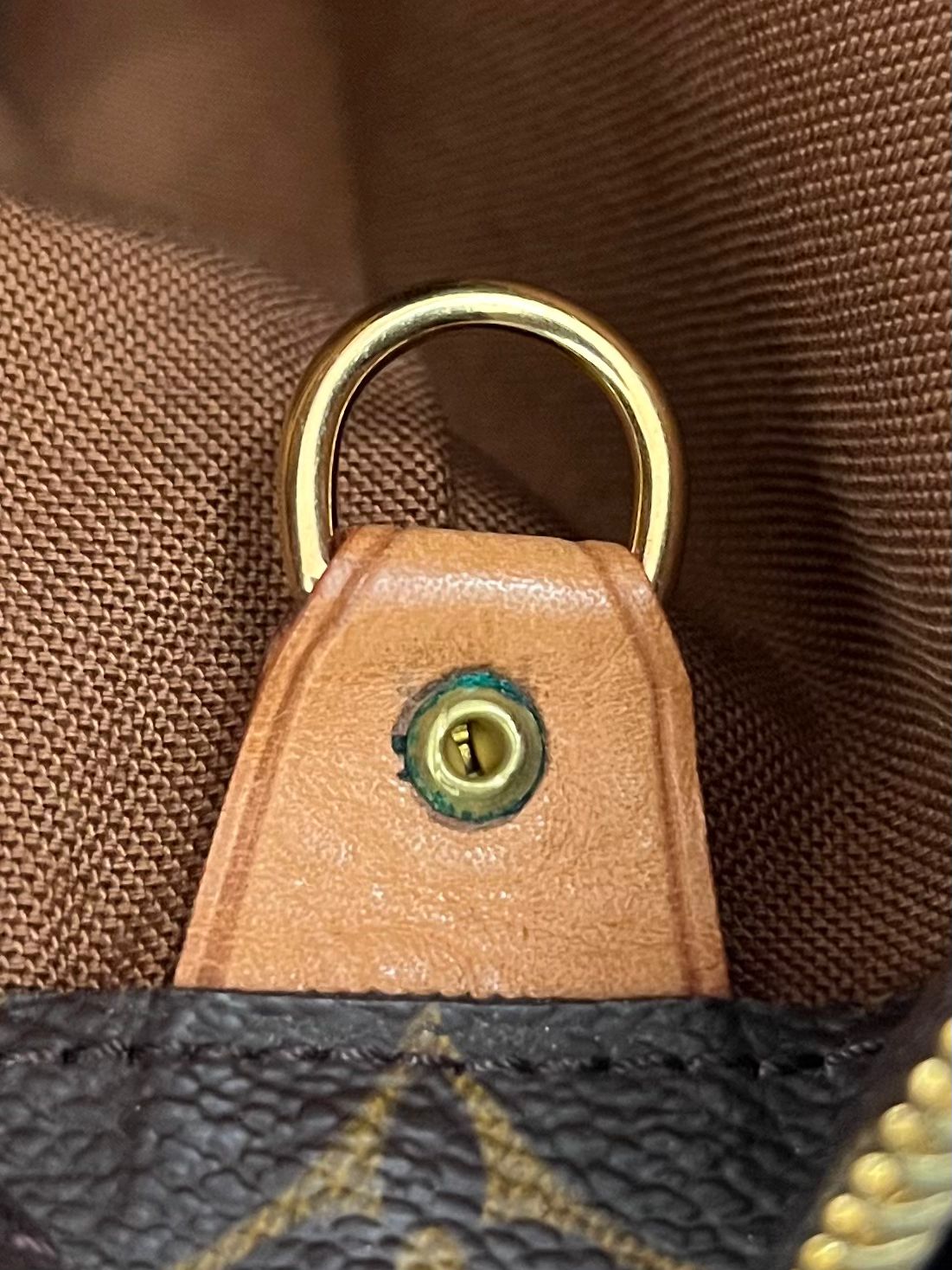 Louis Vuitton Cabas Mezzo