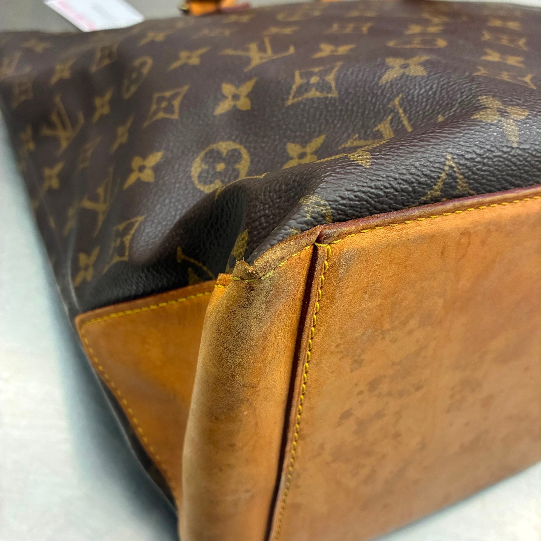 Louis Vuitton Cabas Mezzo Monogram