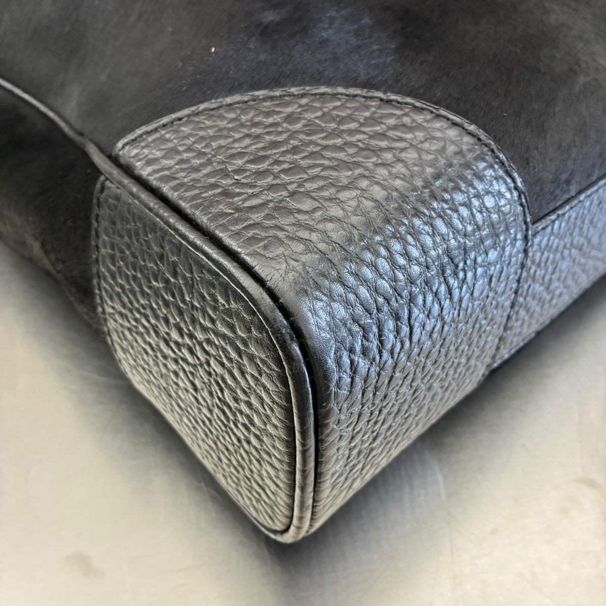 Louis Vuitton Cabas Whistler, Kalbsfell mit Naxos-Leder