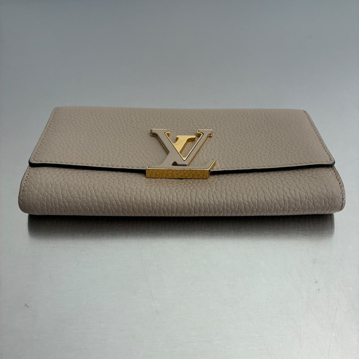 Louis Vuitton Capucines Geldbörse