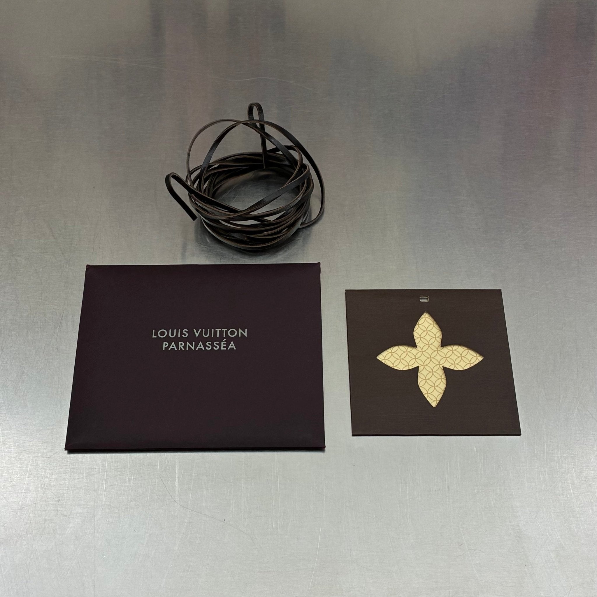 Louis Vuitton Capucines MM
