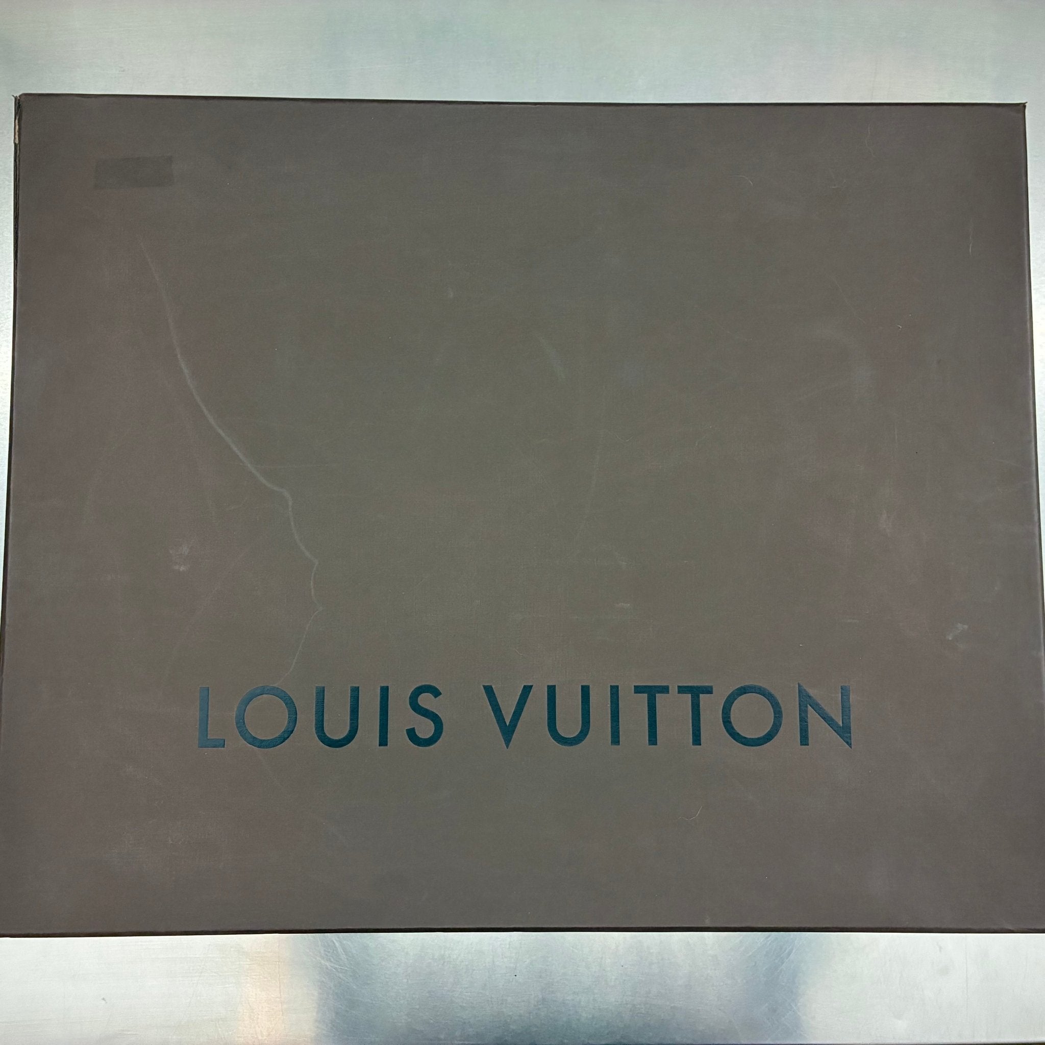 Louis Vuitton Capucines MM