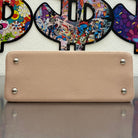 Louis Vuitton Capucines MM