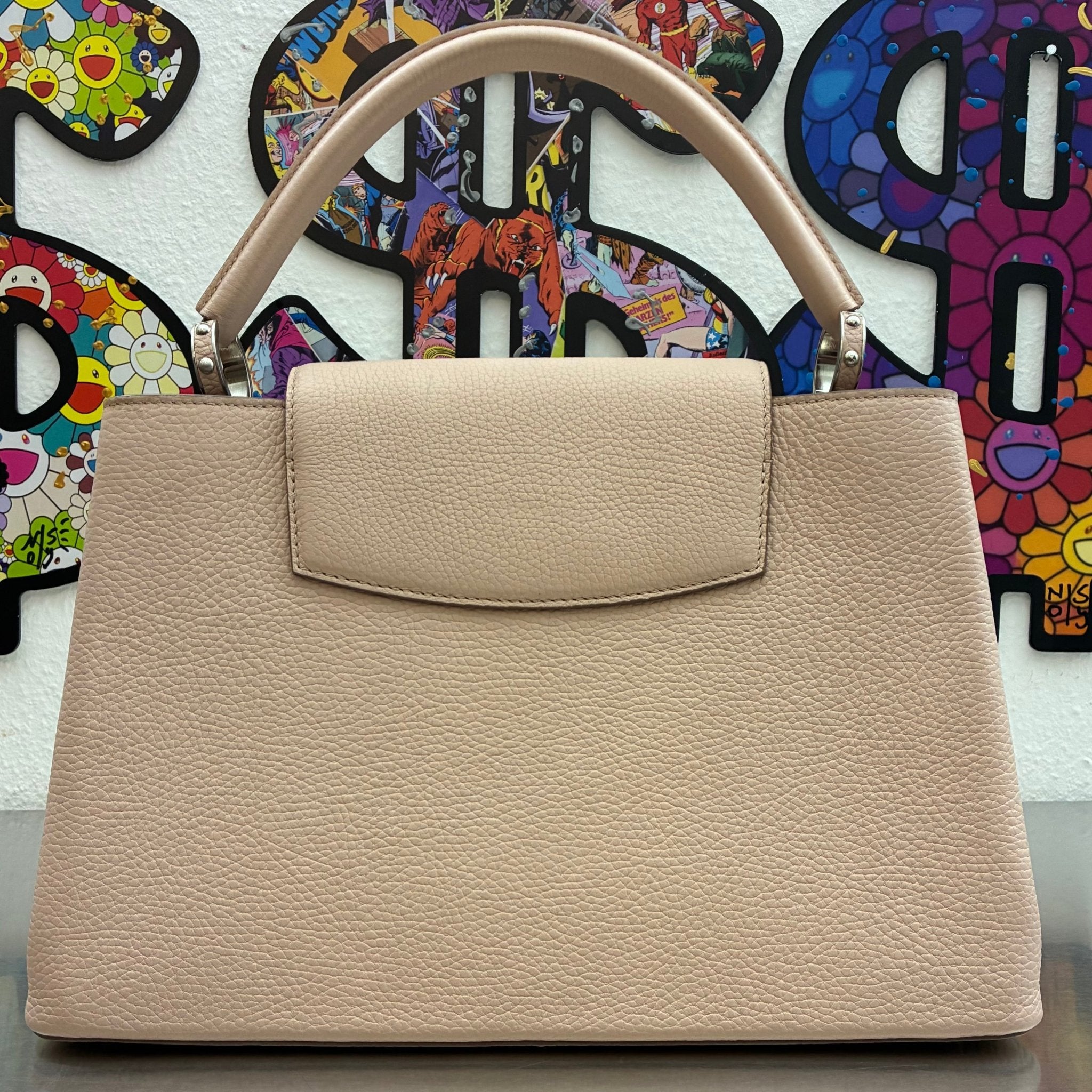 Louis Vuitton Capucines MM