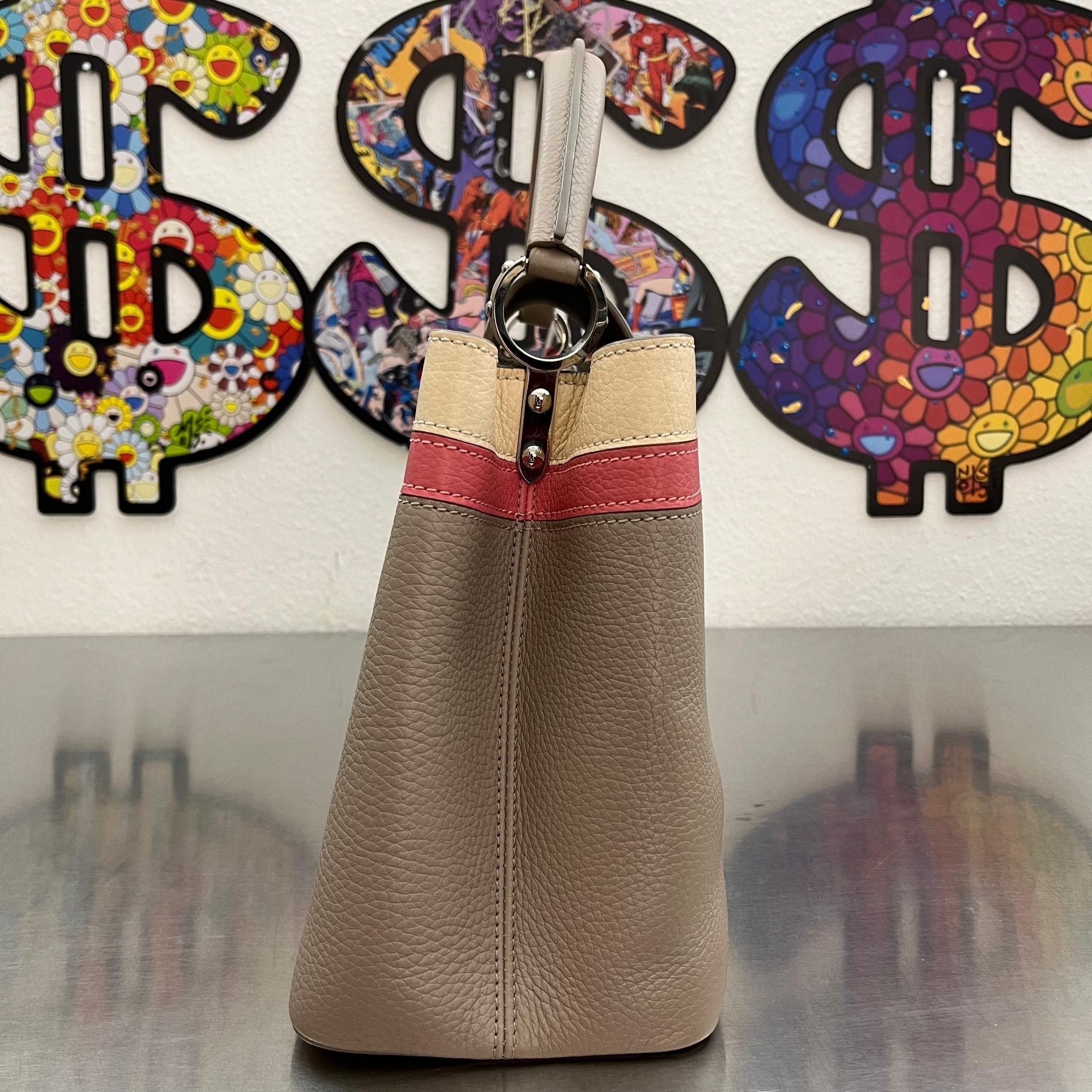 Louis Vuitton Capucines MM