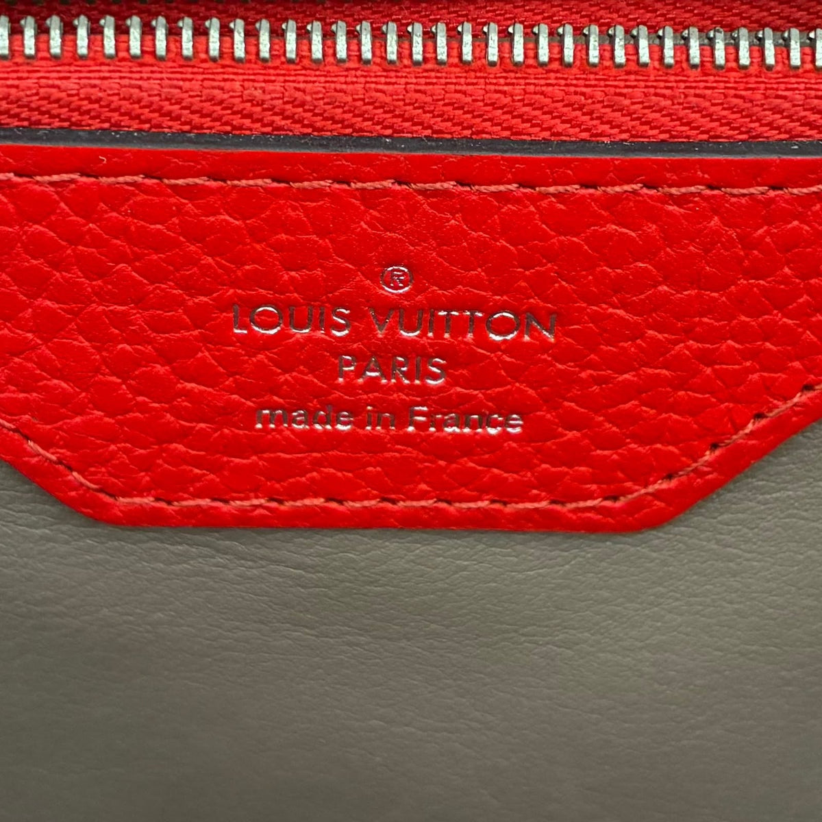 Louis Vuitton Capucines MM