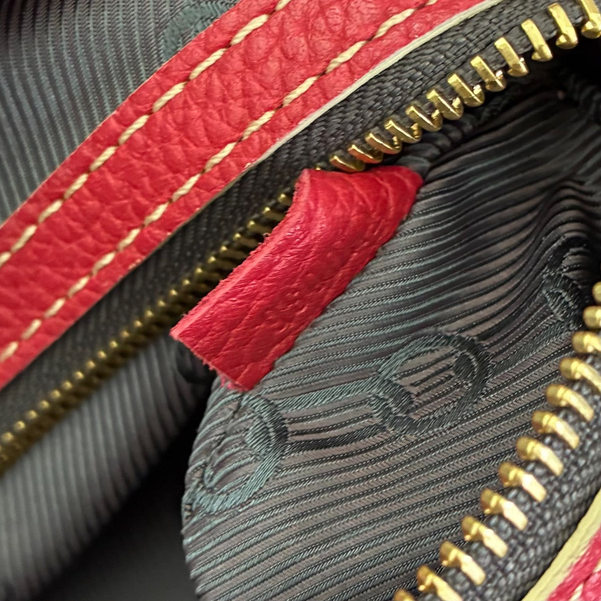 Louis Vuitton Carryall Limited Edition Tobago Leder
