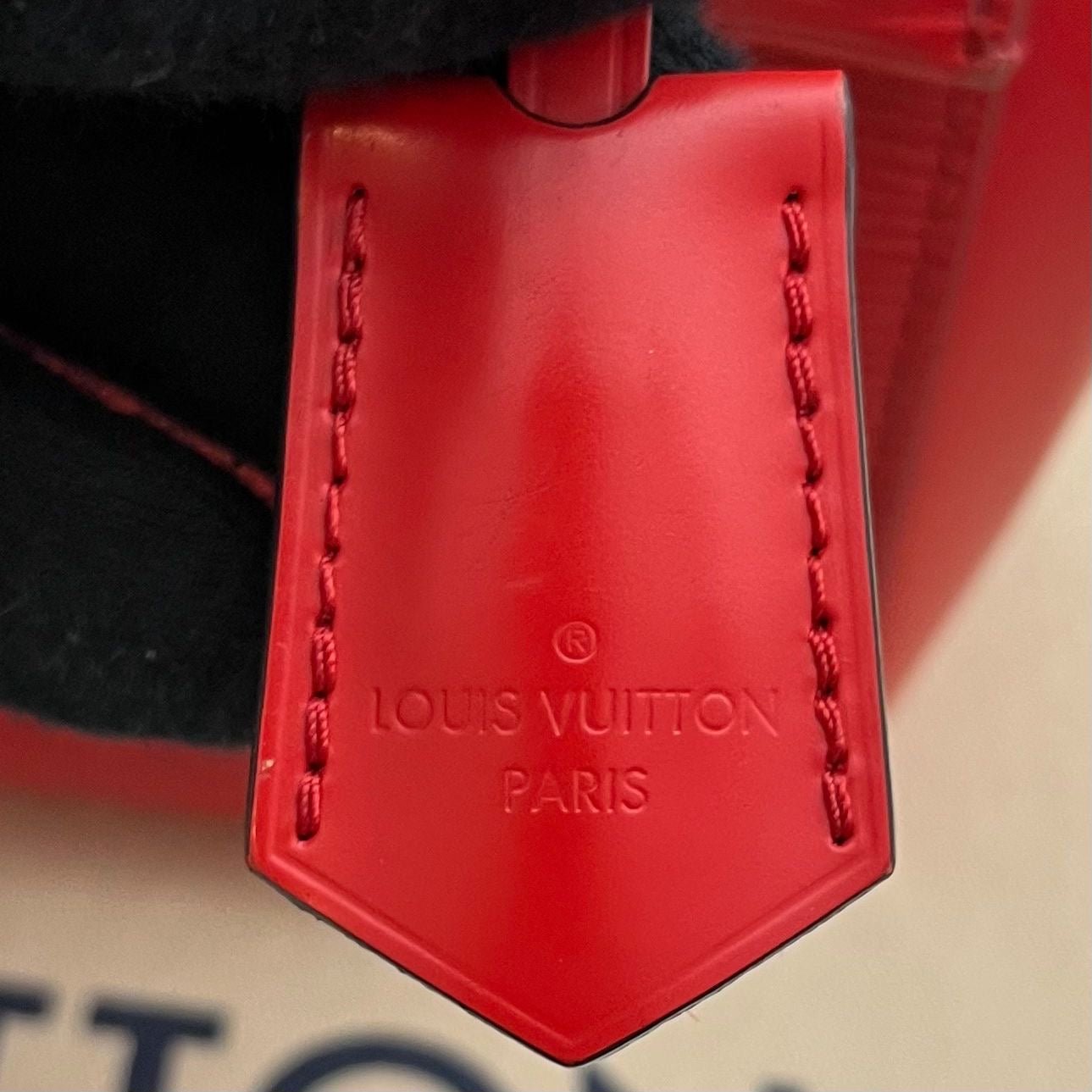 Louis Vuitton Cluny BB Epi