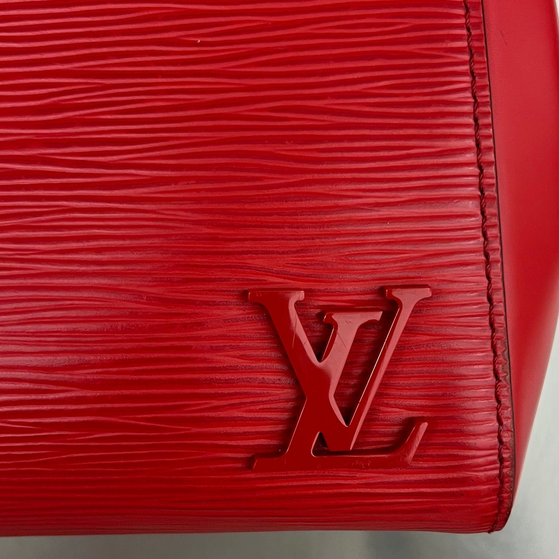 Louis Vuitton Cluny BB Epi