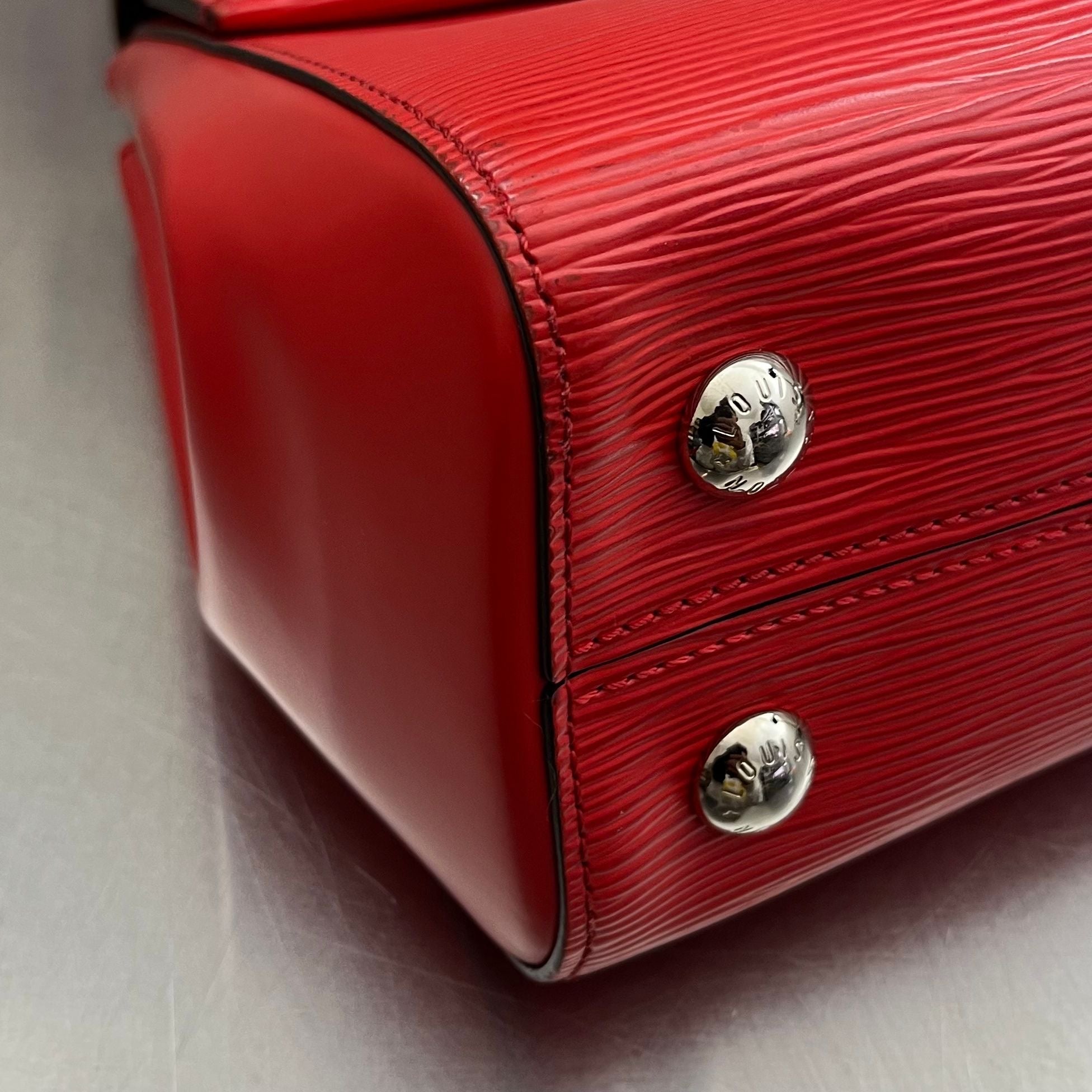 Louis Vuitton Cluny BB Epi