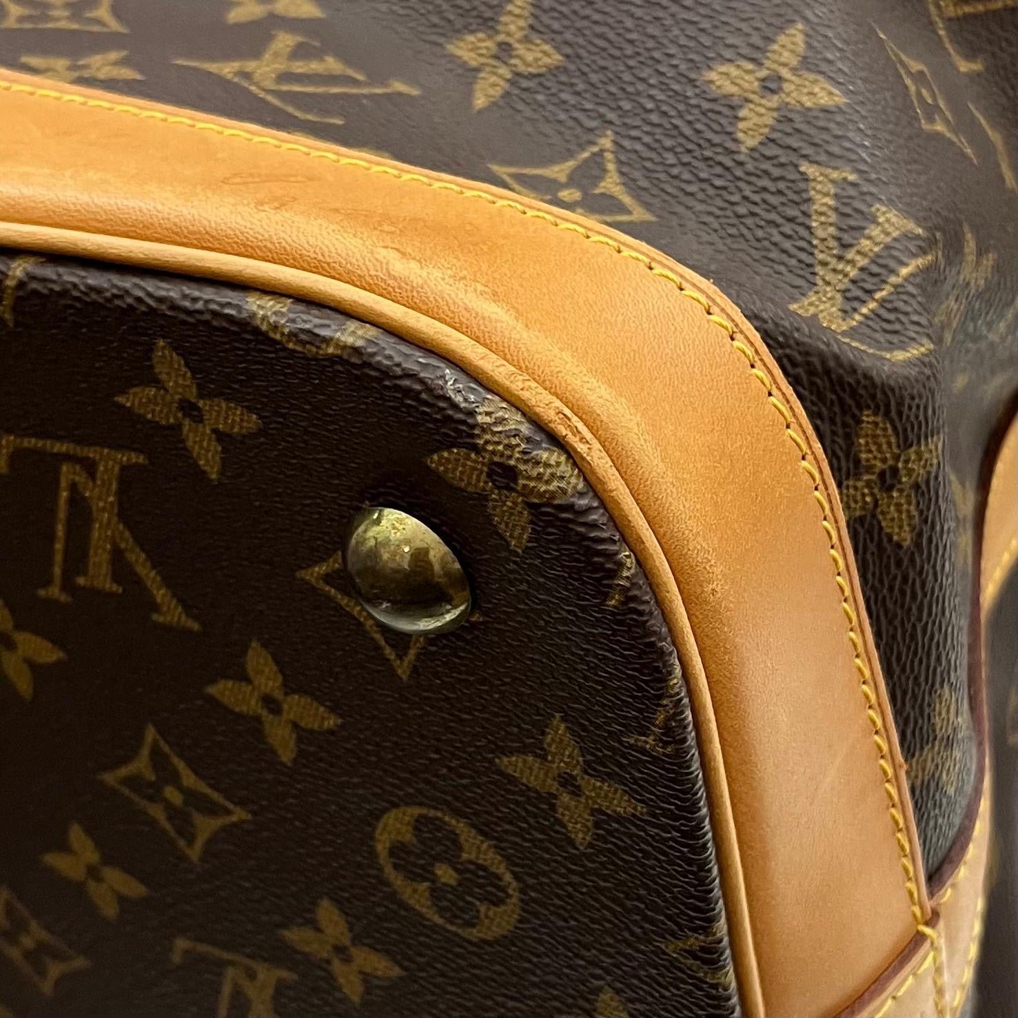 Louis Vuitton Cruiser 40 Monogram
