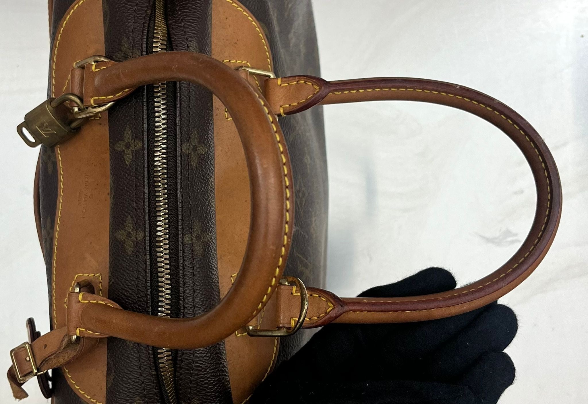 Louis Vuitton Deauville